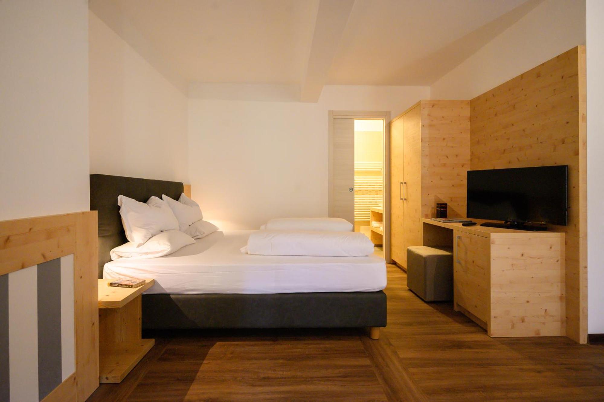 Hotel Stella Alpina Spiazzi Di Caprino Exteriér fotografie